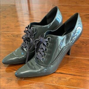 Nine West Purple Gray Heeled Ankle Booties Lace Up Pointed Toe Shoes